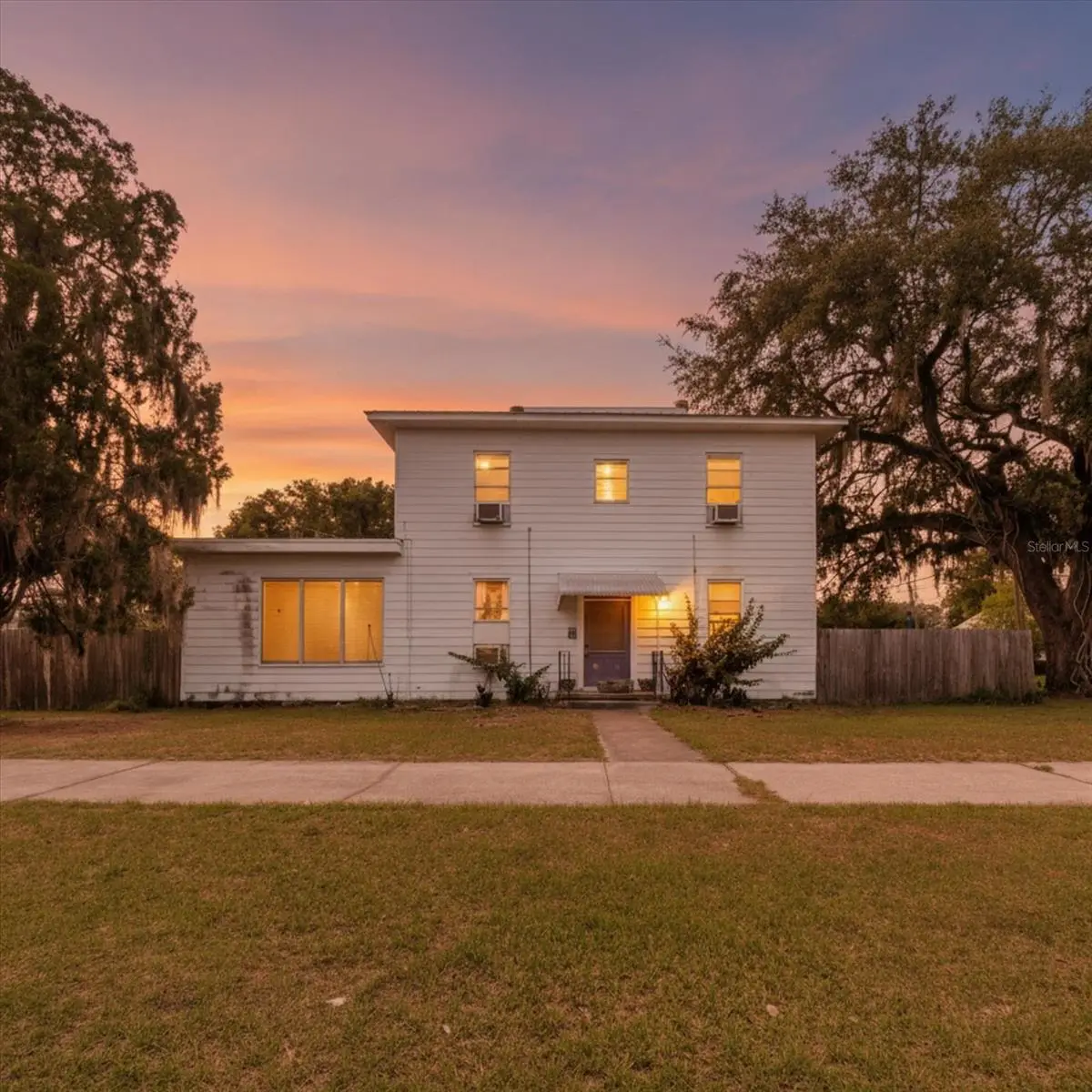 605 Jackson Avenue, FL