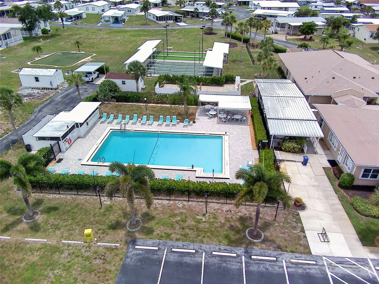 498 Longwood Drive, FL