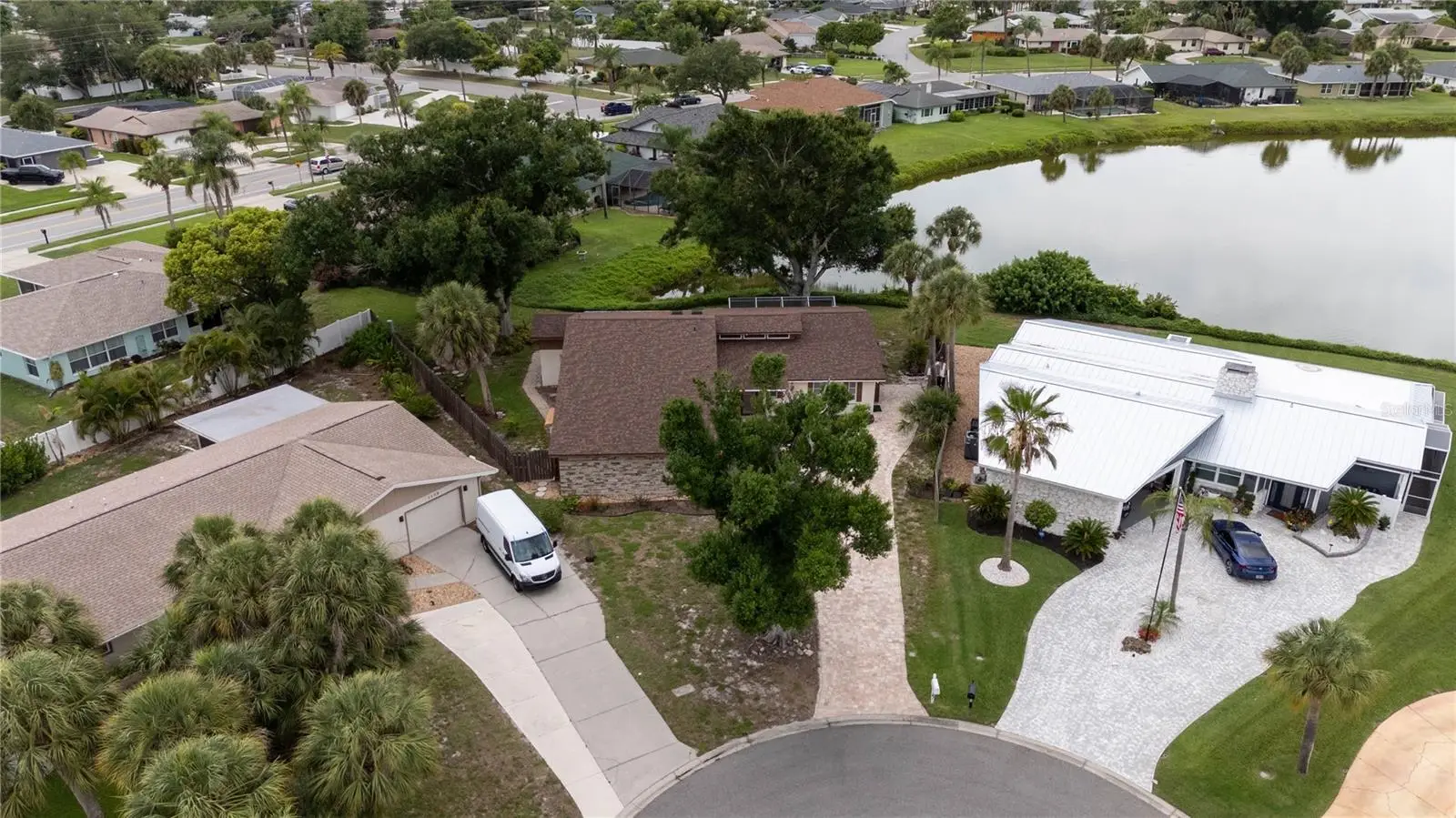 1141 Sleepy Hollow Court, FL
