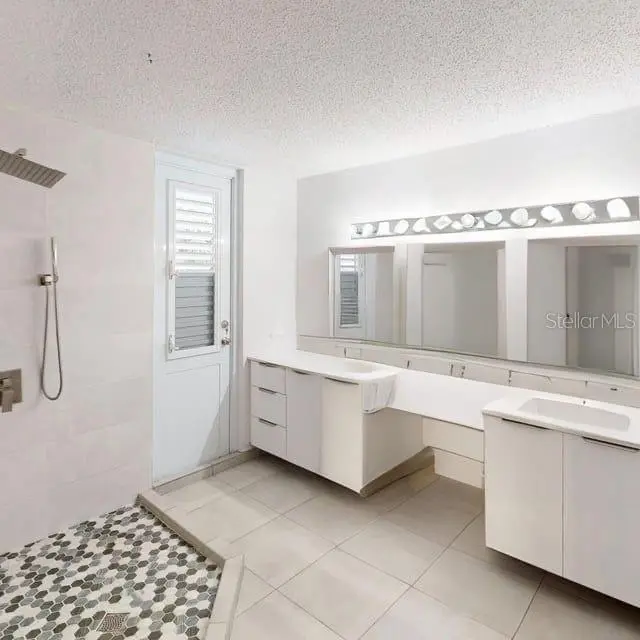 Encantada Pacifica, PR