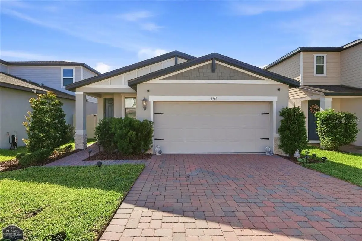 1912 Carnostie Road, FL