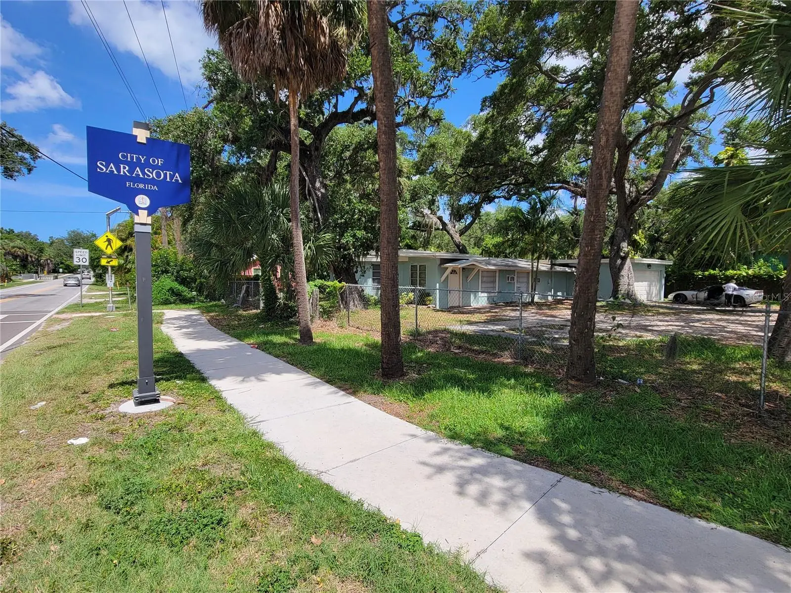 1375 Myrtle Street, FL