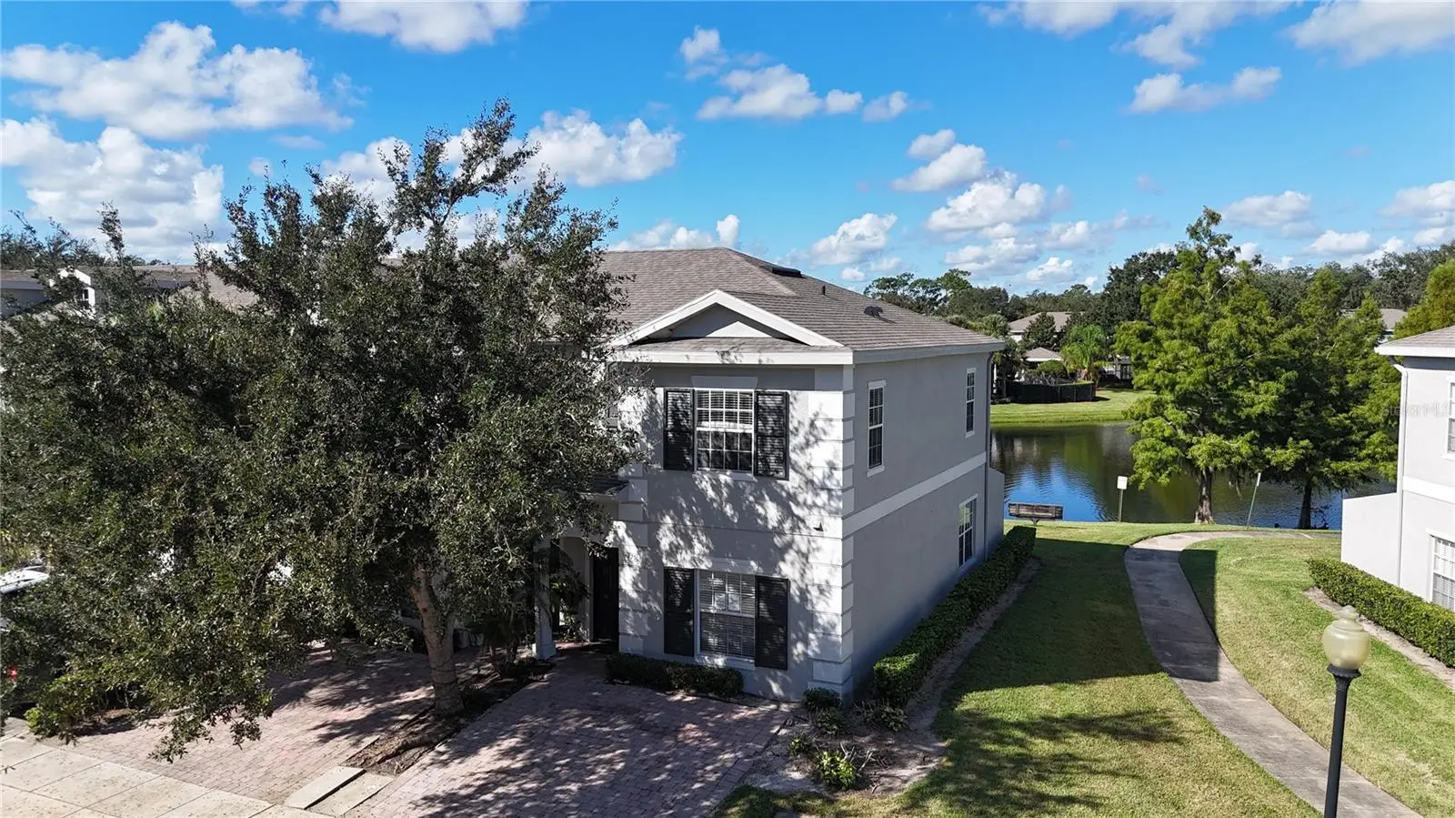 2425 Caravelle Circle, FL