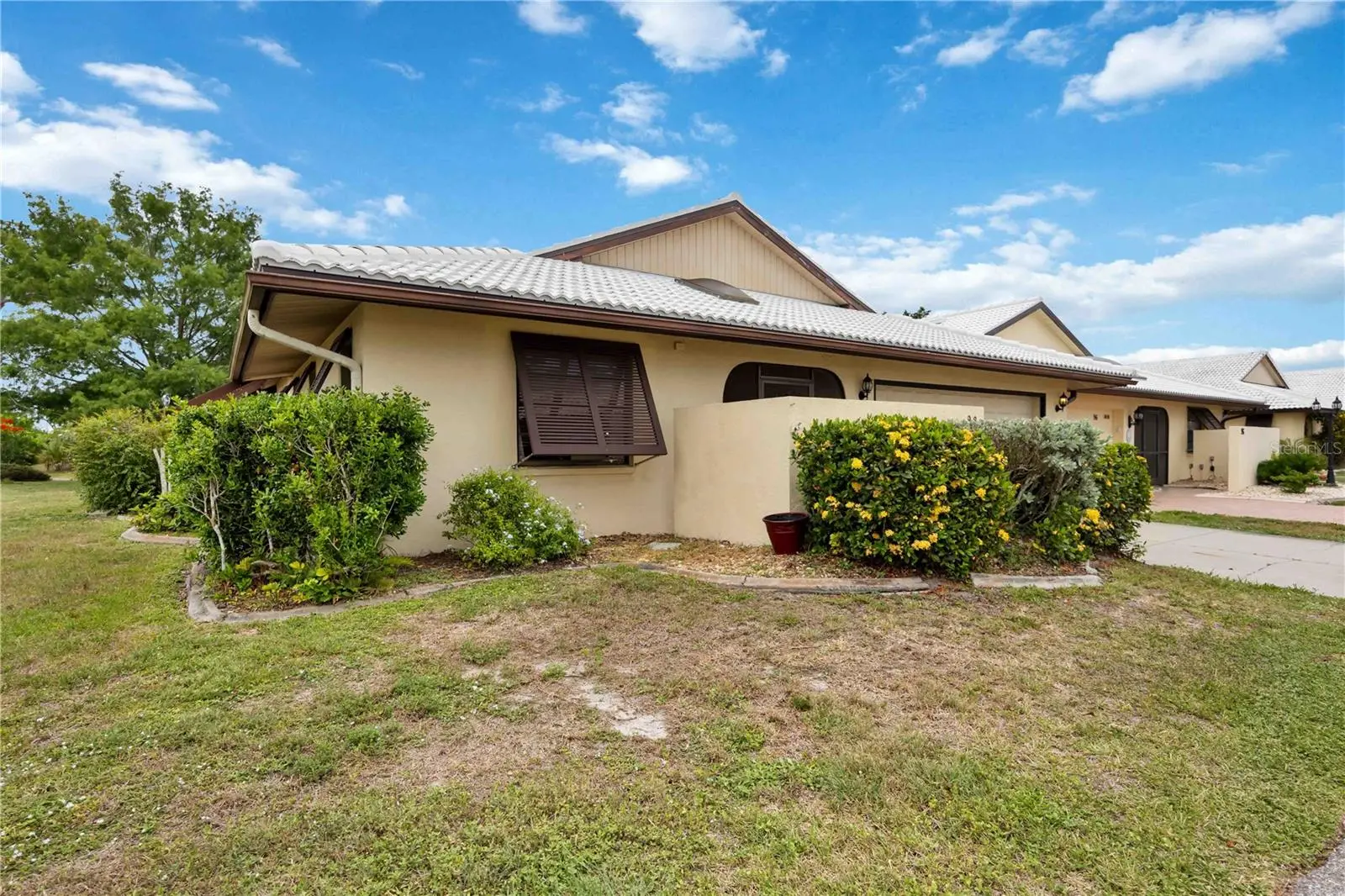 98 Drifting Sands Drive, FL