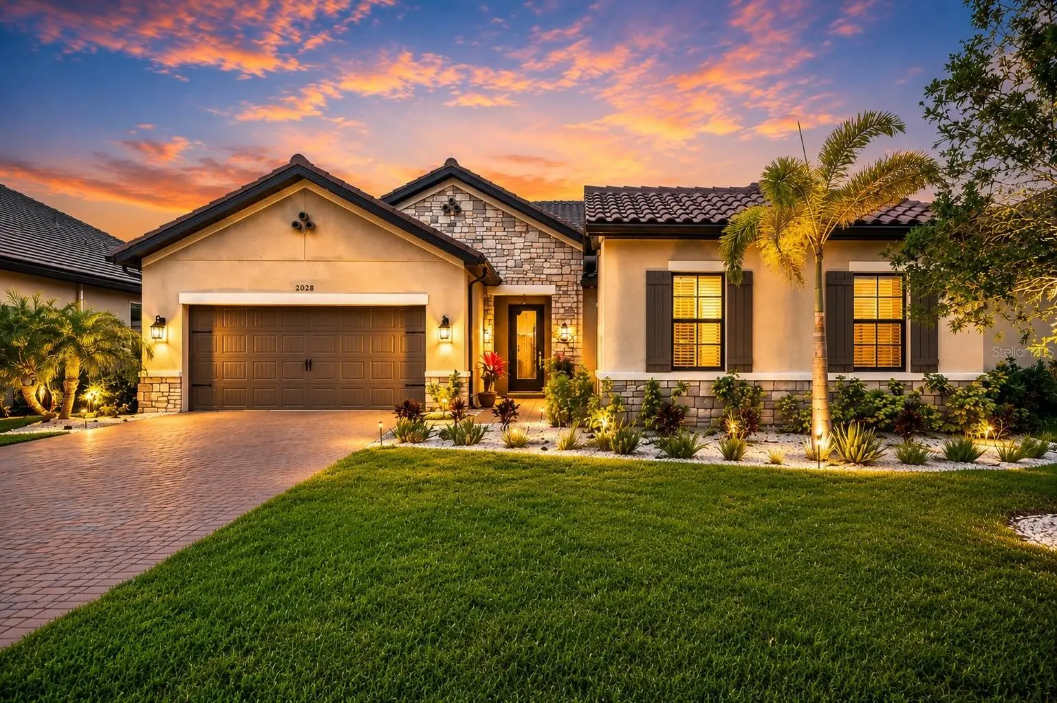 2028 Woodleaf Hammock Court, FL