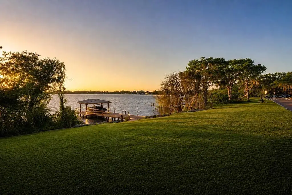 230 Killarney Drive, FL