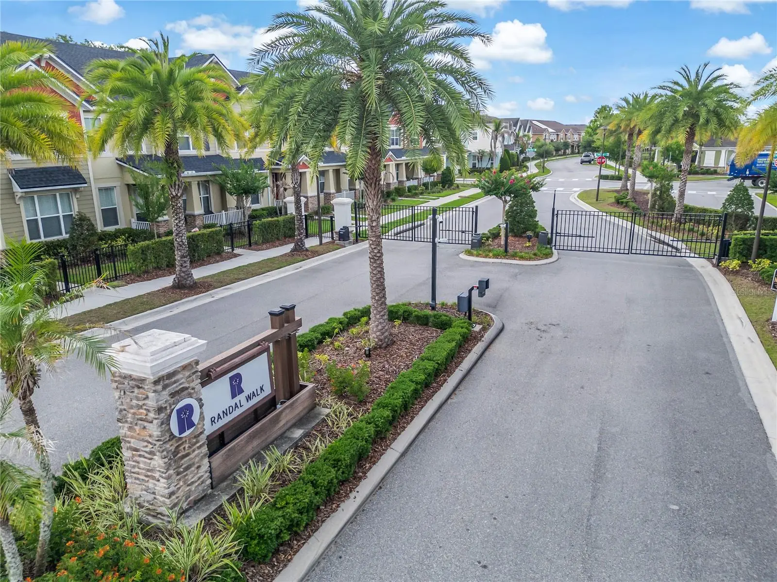 9586 Poplar Ridge Avenue, FL