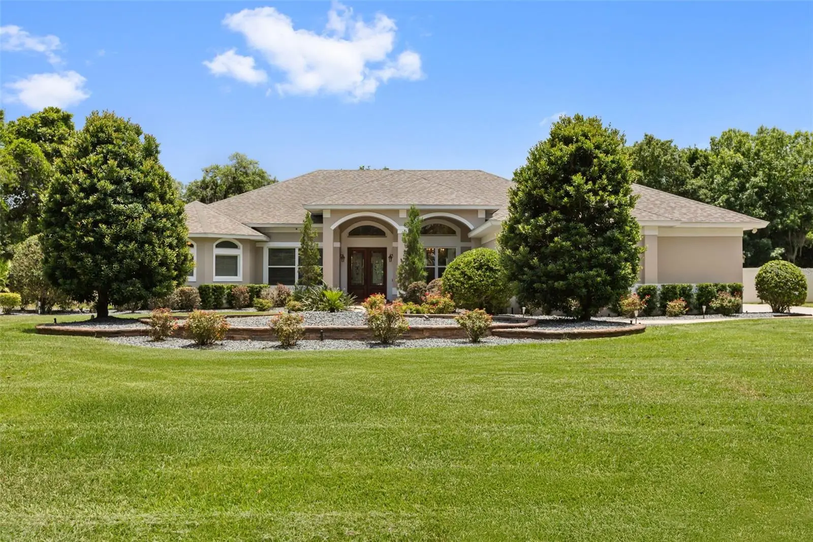 15900 Acorn Circle, FL