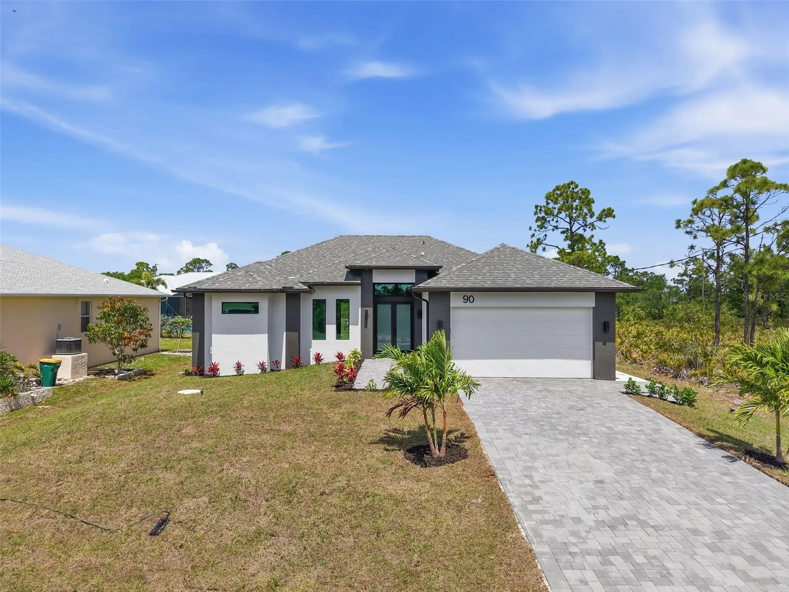 90 Brig Circle, FL