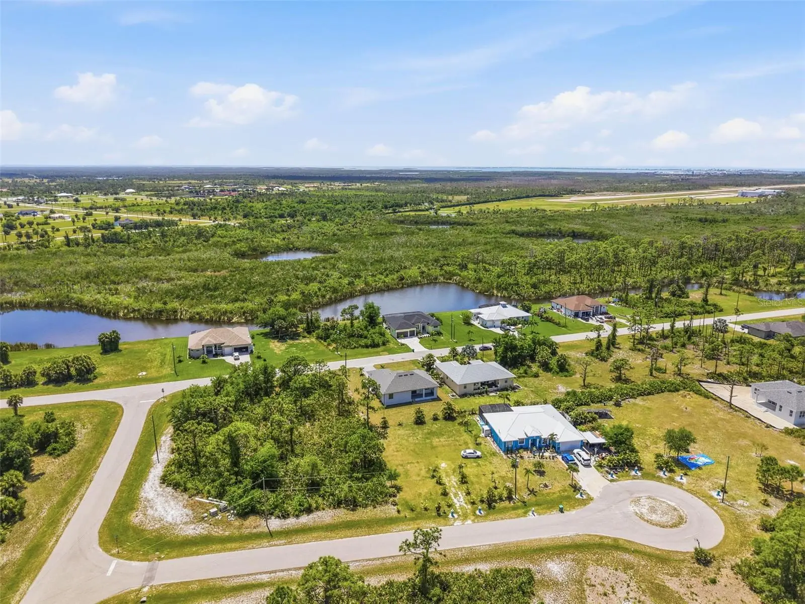 90 Brig Circle, FL