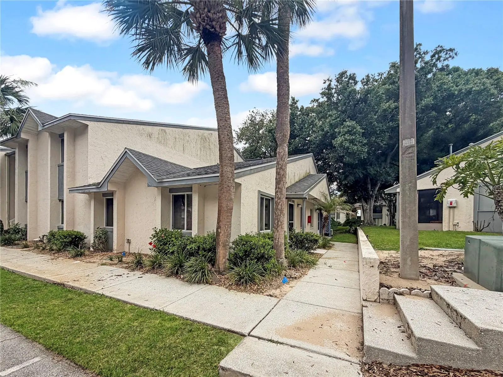2075 Isle Royale Court, FL