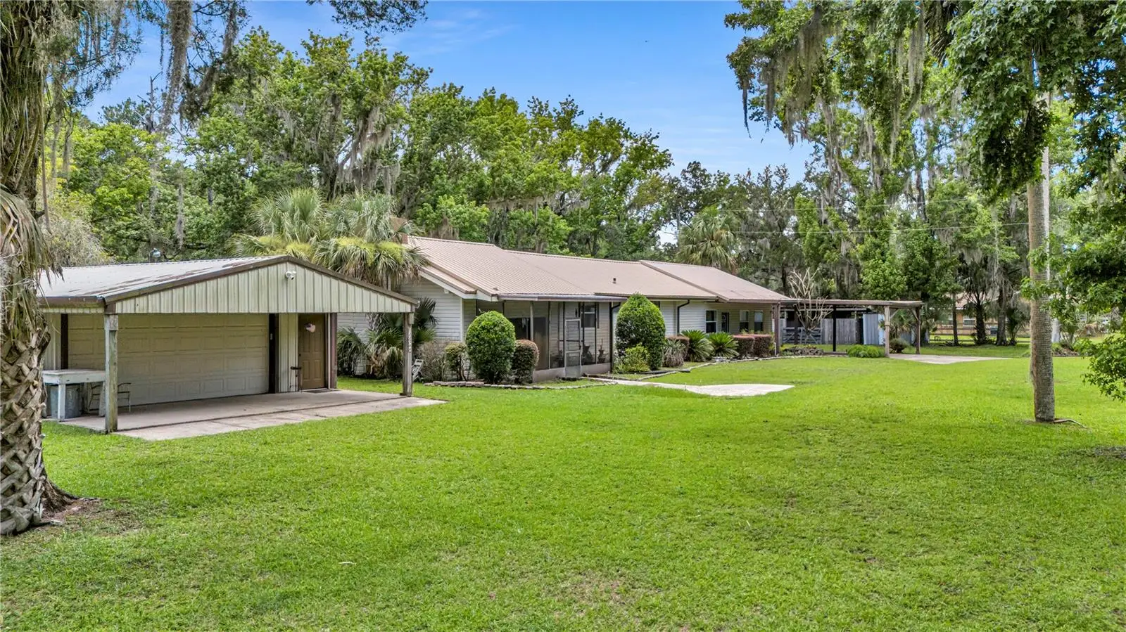 22308 Blue Creek Lodge Road, FL