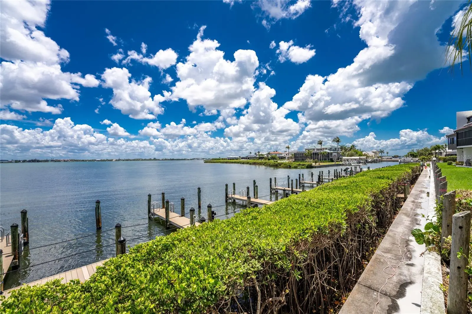 2950 Beach Road, FL