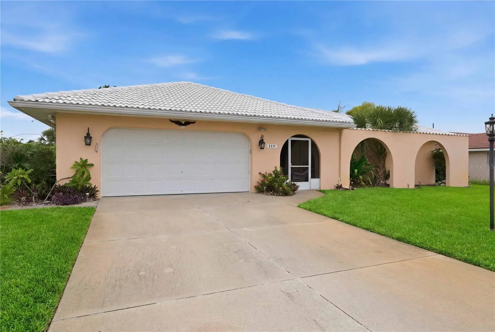 119 Van Dyck Drive, FL