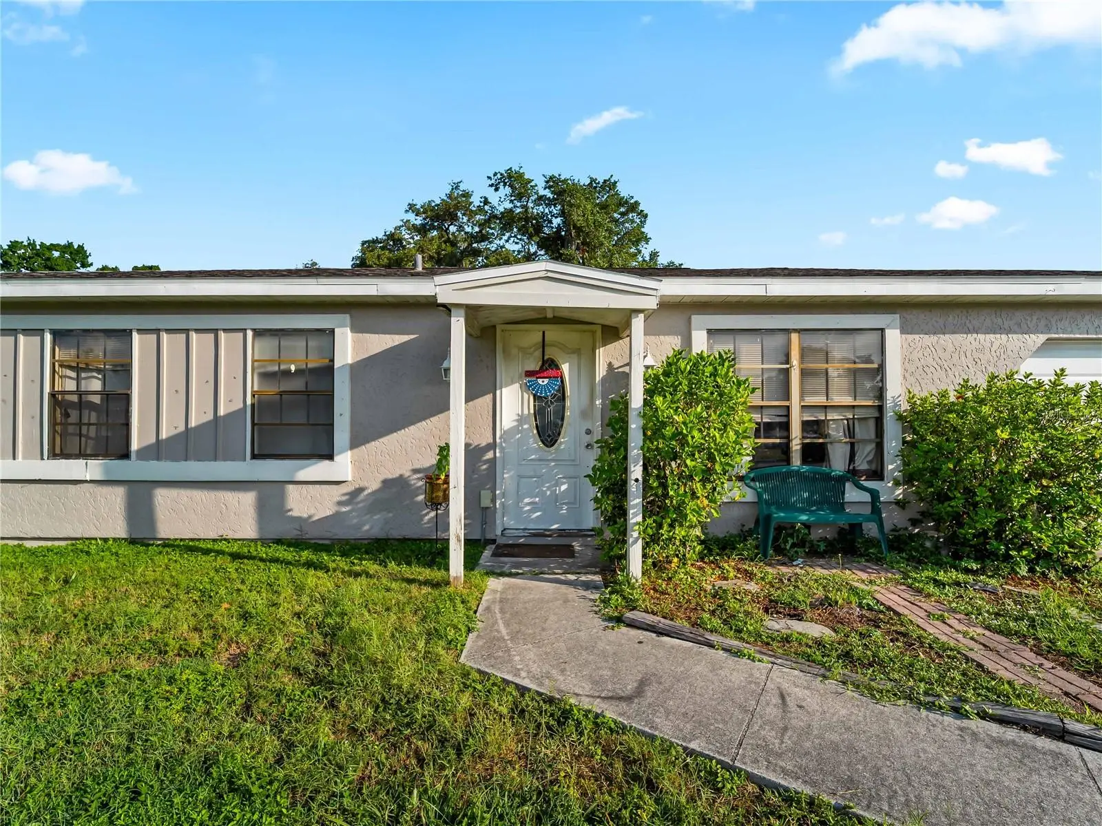 1018 Red Bay Terrace, FL