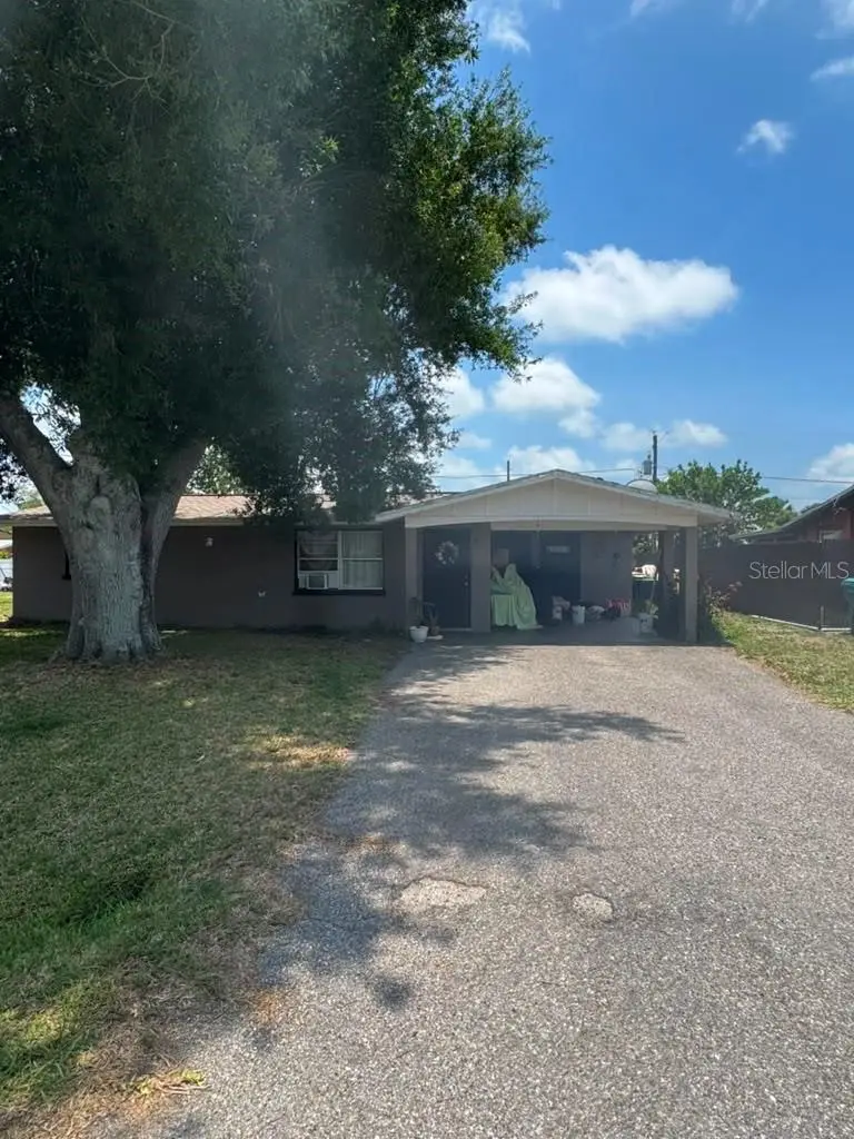 8283 Pelican Road, FL