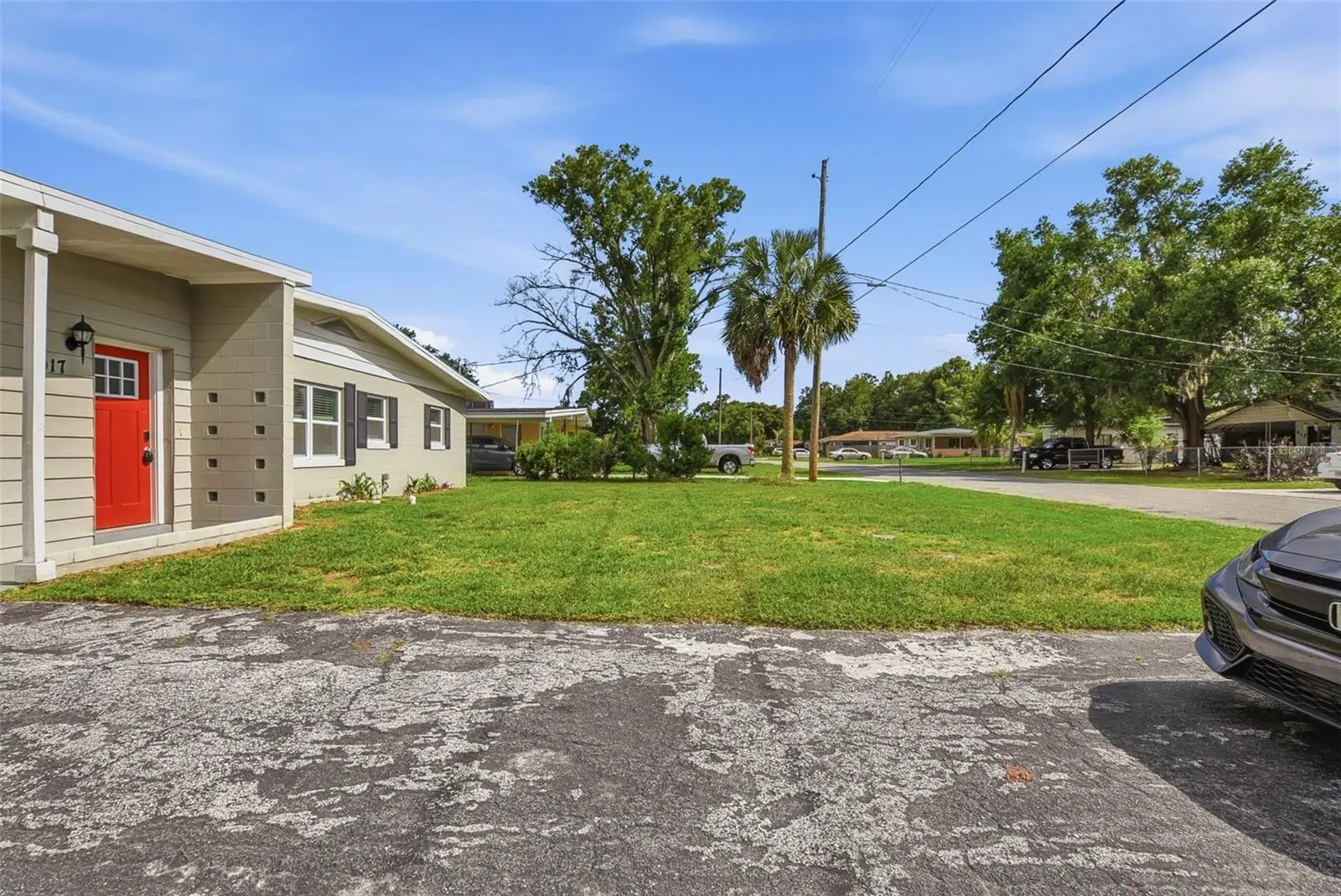 917 Kensington Drive, FL