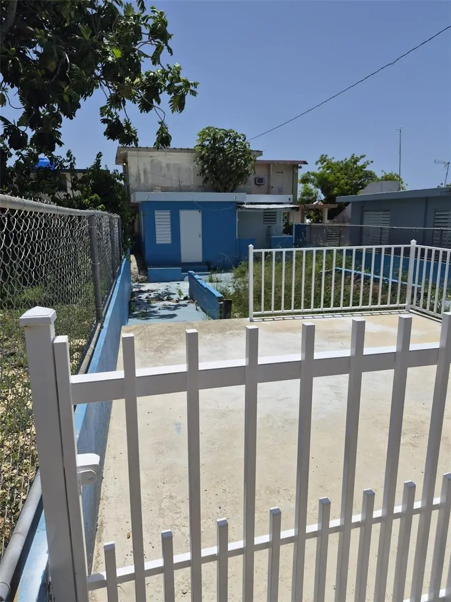 1 Barrio Mora, PR