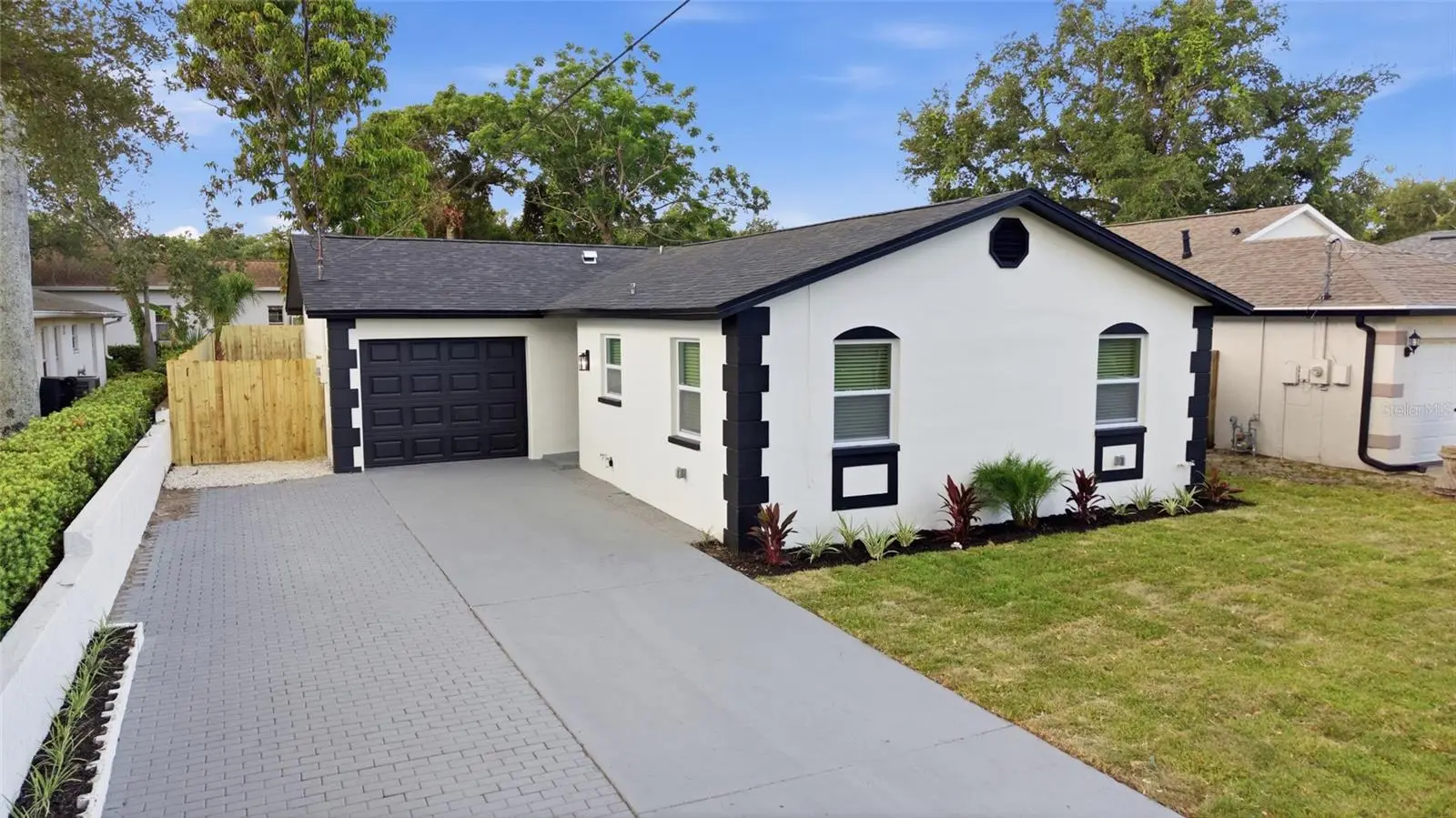 1001 Carlton Street, FL