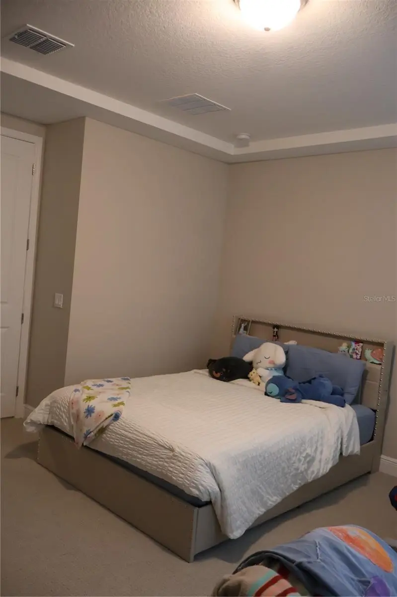 4958 Citrus Leaf Blvd, FL