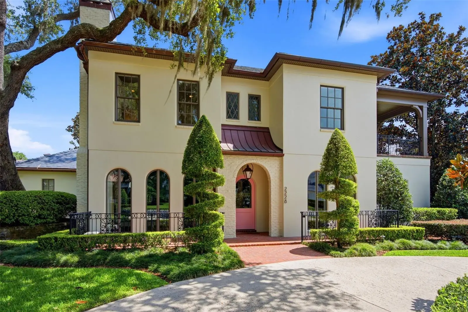 2228 Azalea Place, FL