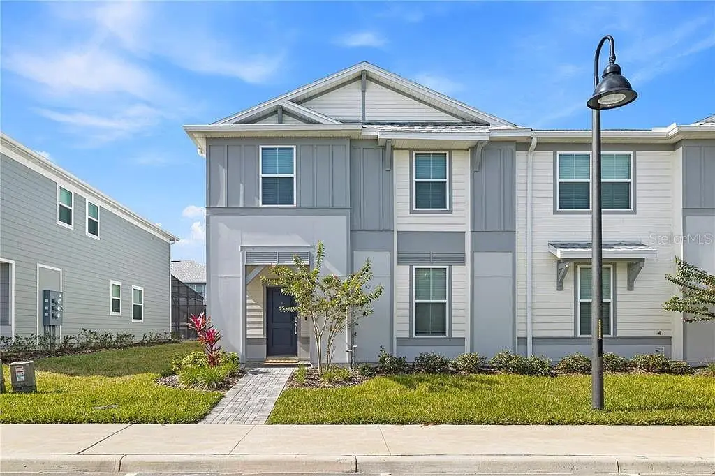 1280 Blue Island Drive, FL