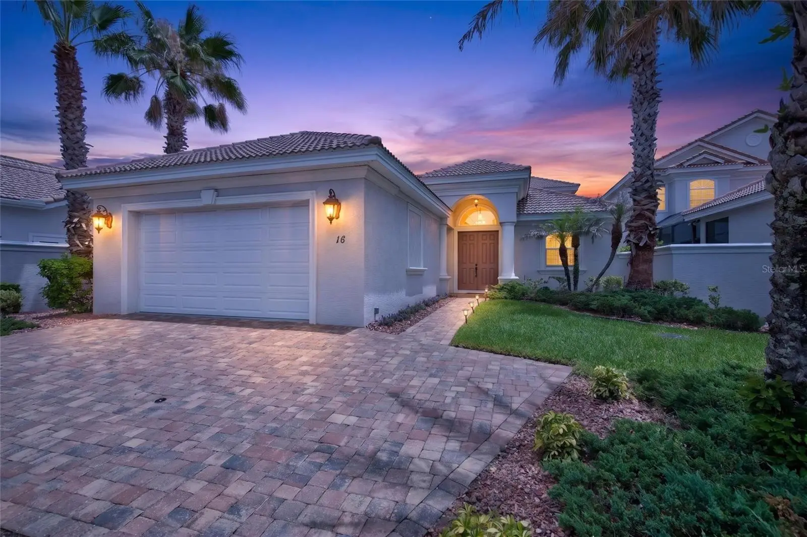 16 Montilla Place, FL