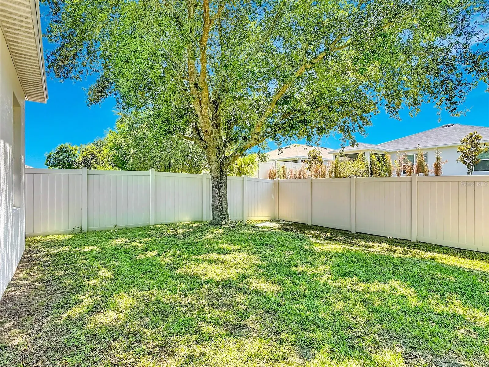 1562 Tamarind Road, FL