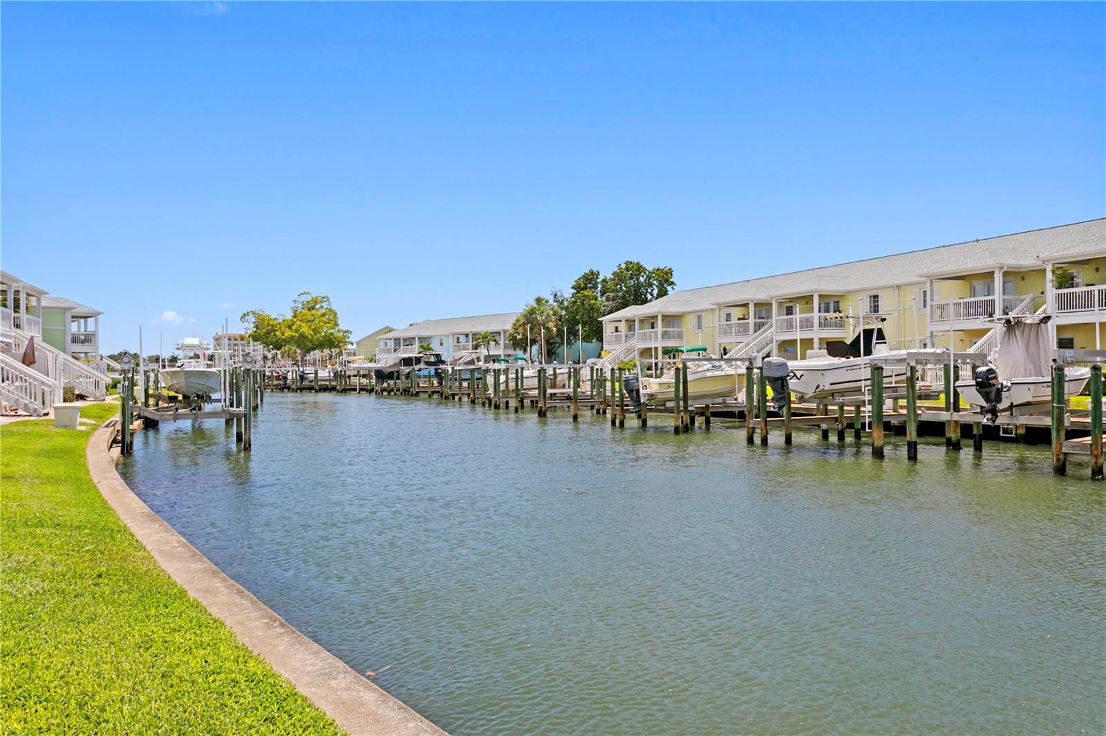 00 Coquina Key Drive, FL