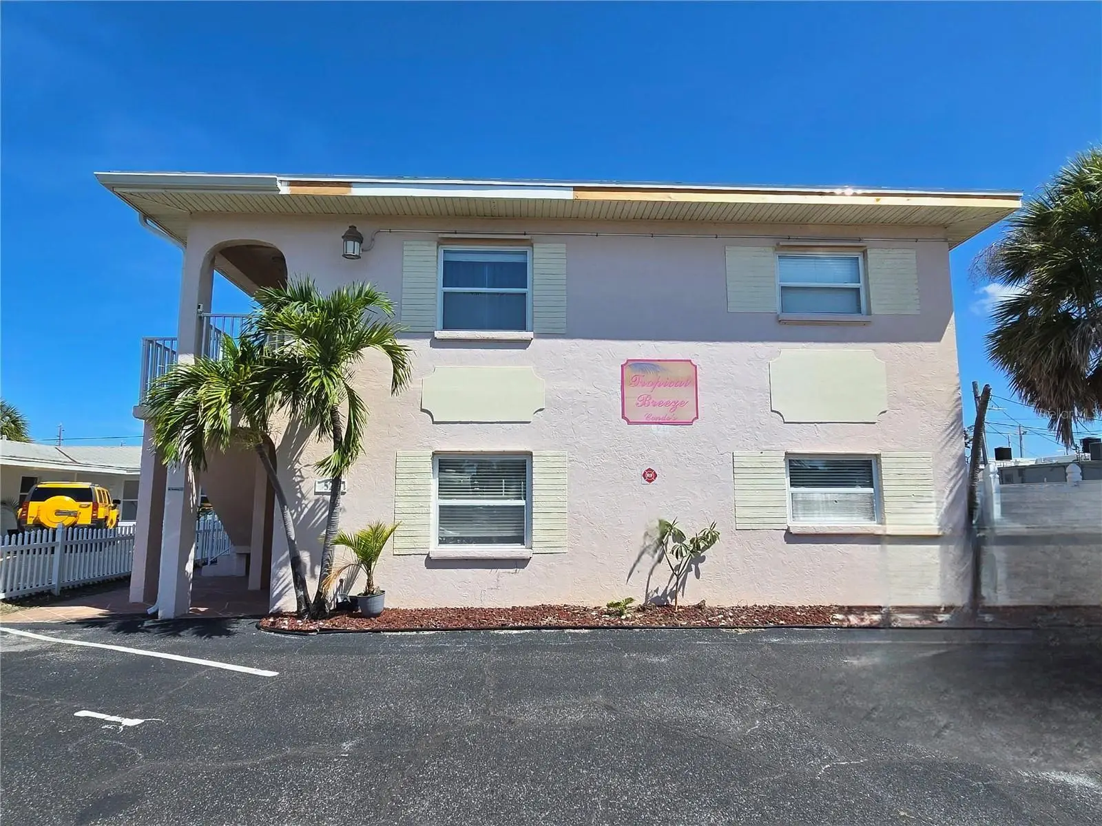 525 73rd Avenue, FL