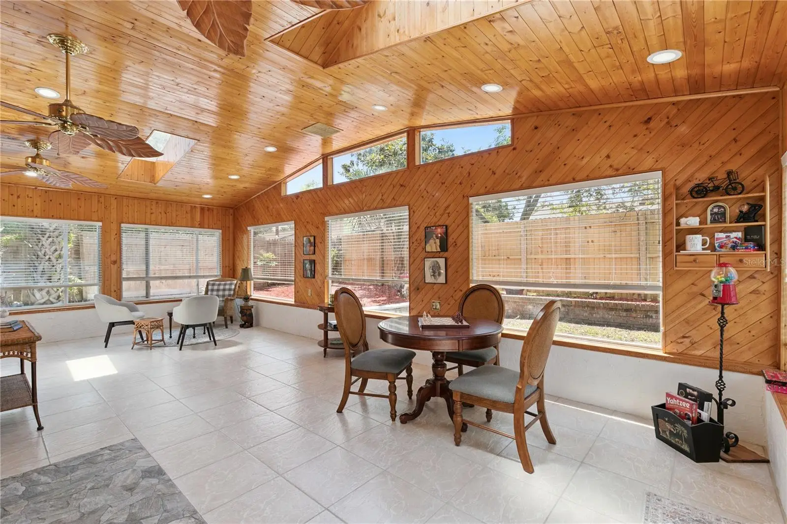 809 Big Buck Circle, FL