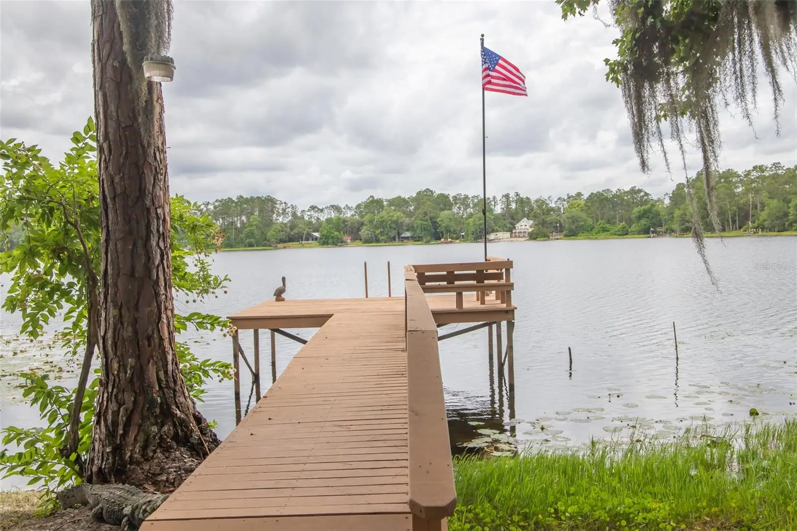 303 Riley Lake Drive, FL