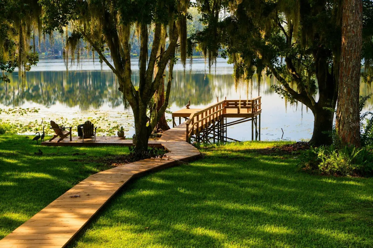 303 Riley Lake Drive, FL