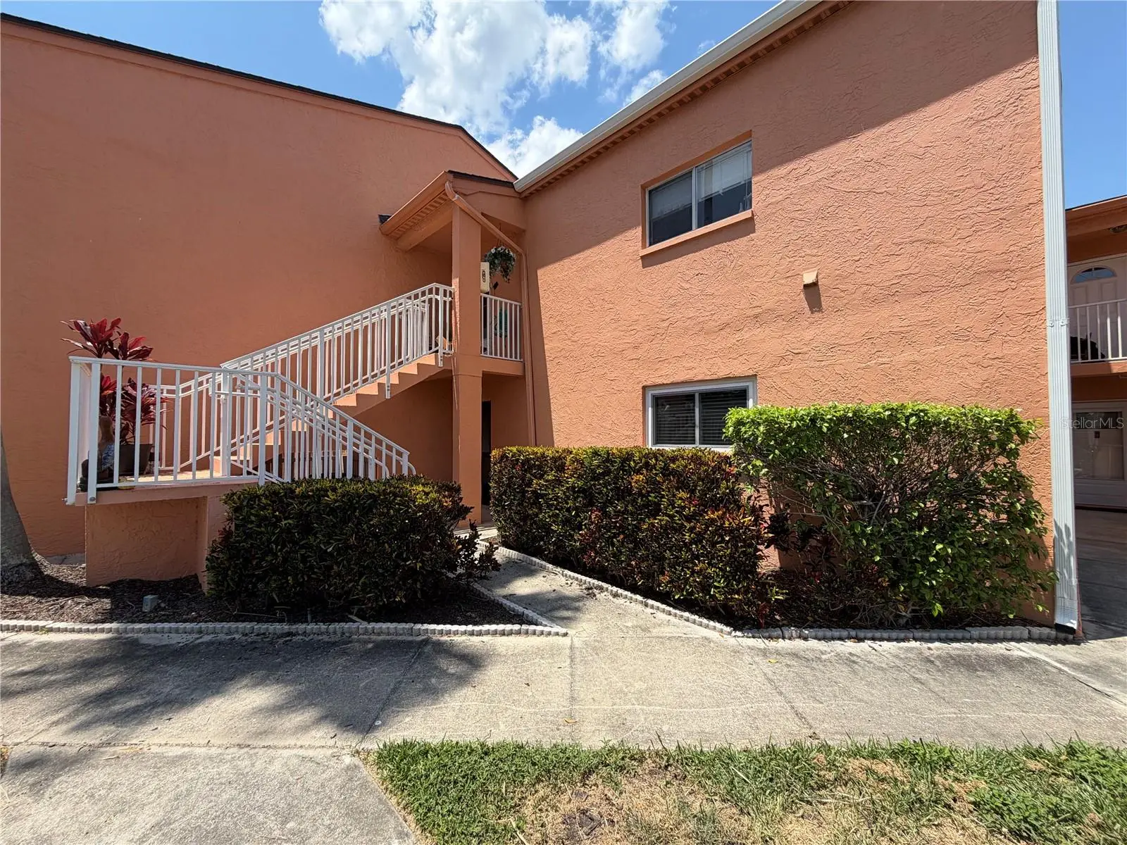 7400 Sunshine Skyway Lane, FL