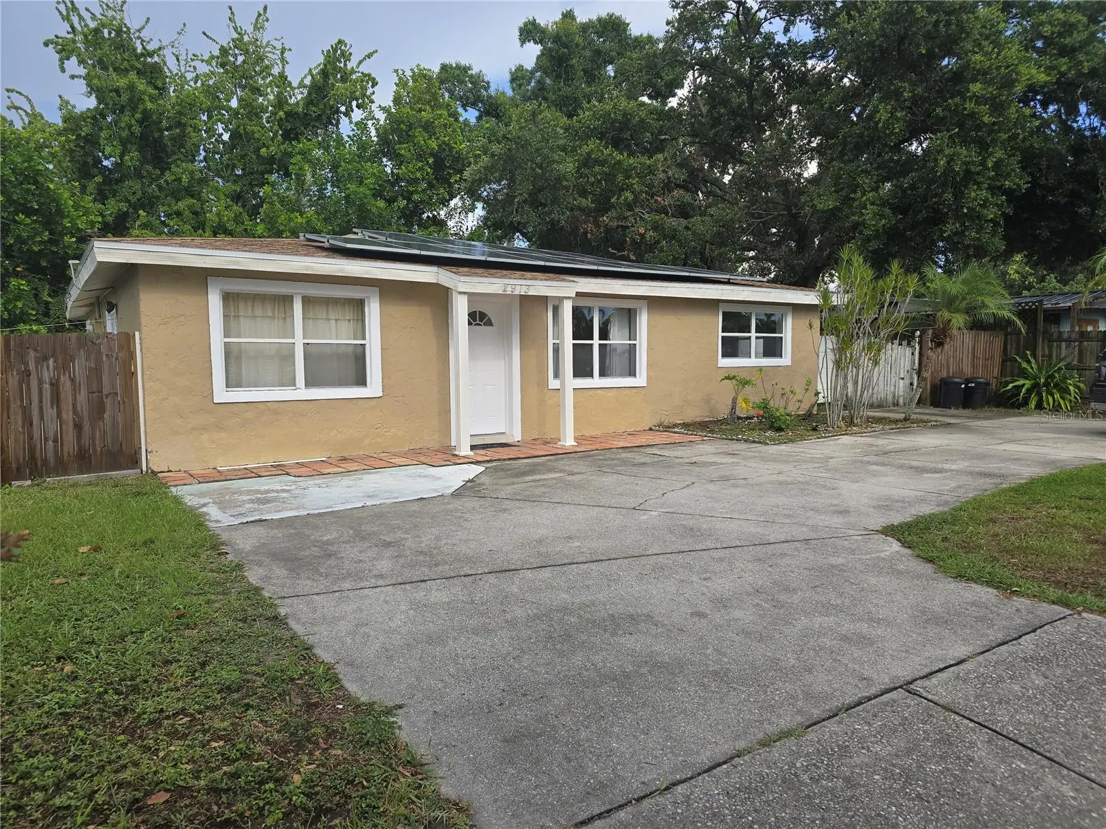 2913 Mcintosh Road, FL