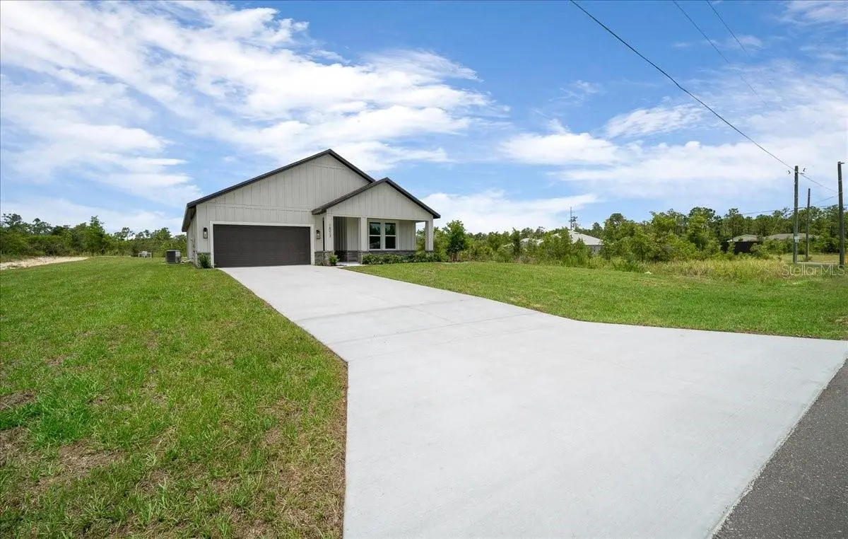 16213 Penn State Road, FL