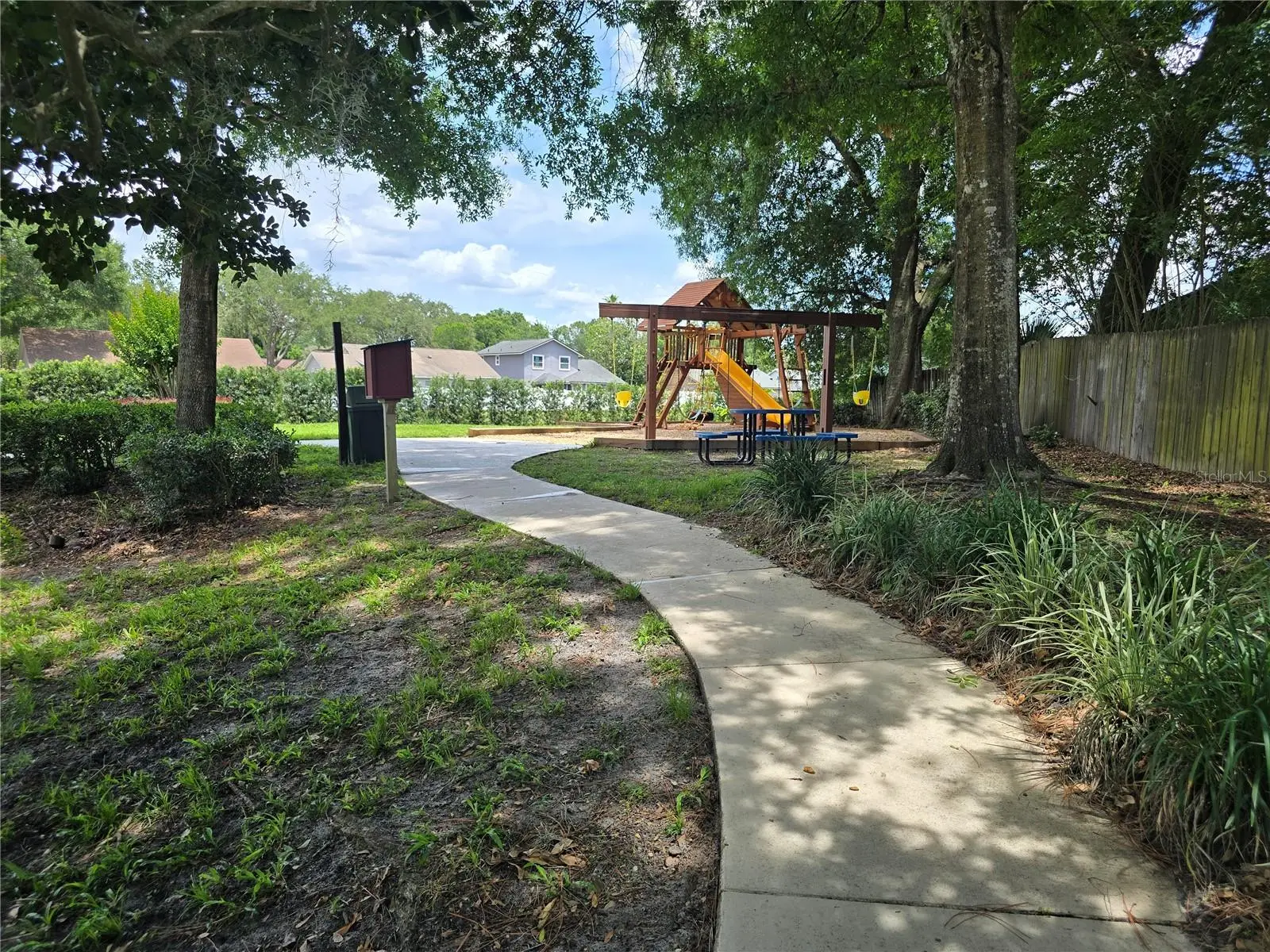 8433 Commander Cove, FL