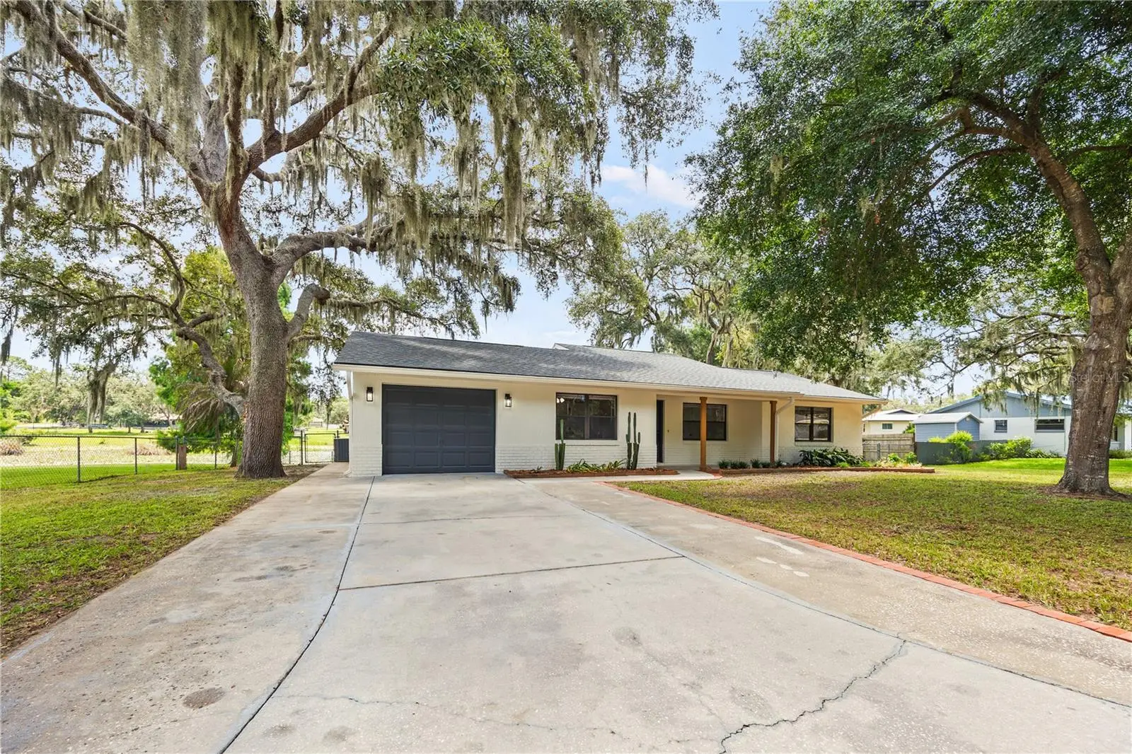 2457 Summerwood Point, FL
