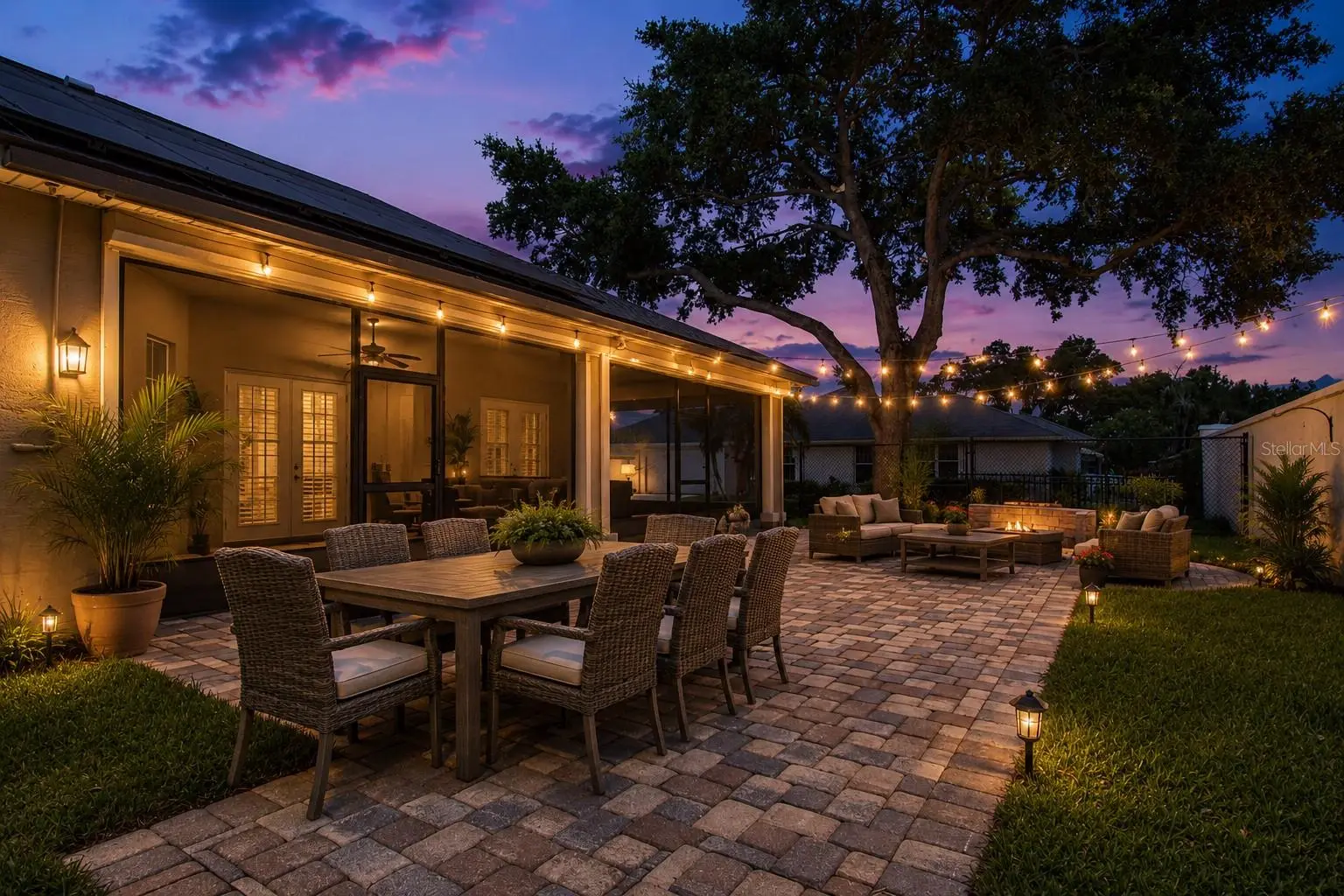 905 Square Lake Drive, FL