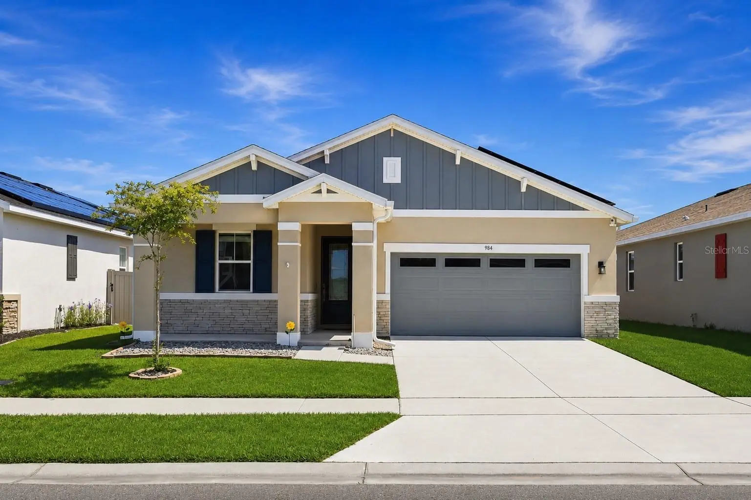 984 Griffon Avenue, FL