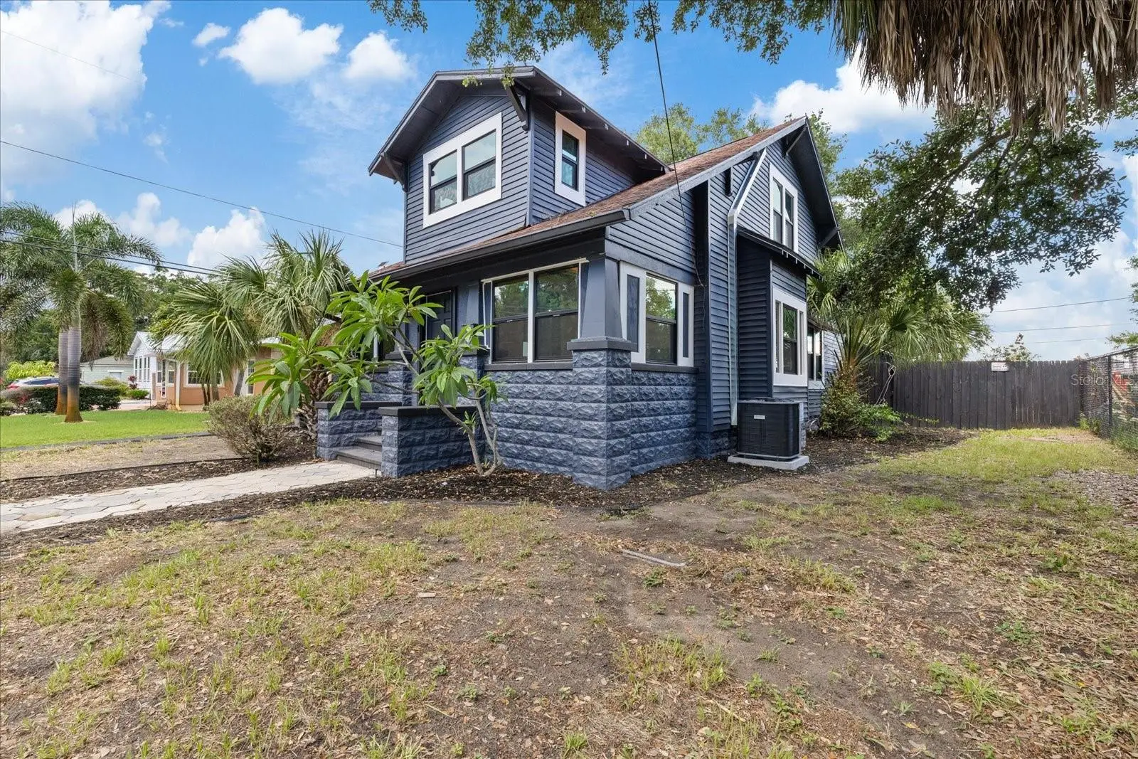 1618 12th Street, FL