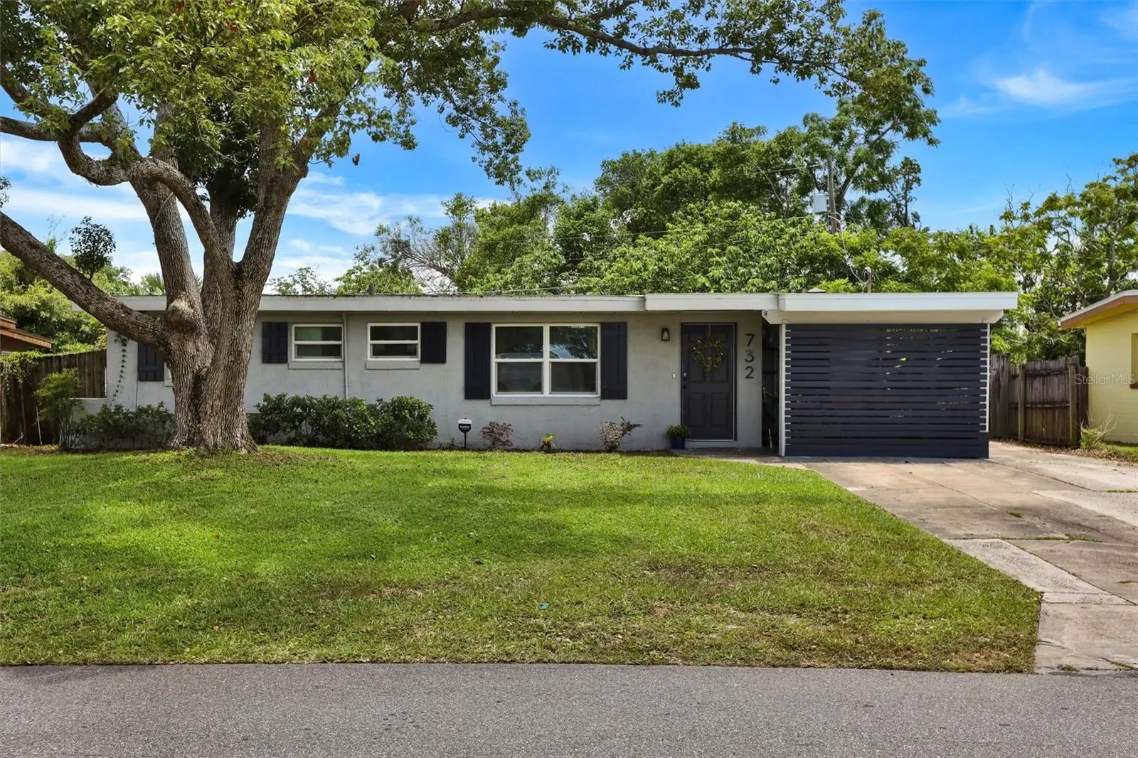732 Logan Drive, FL