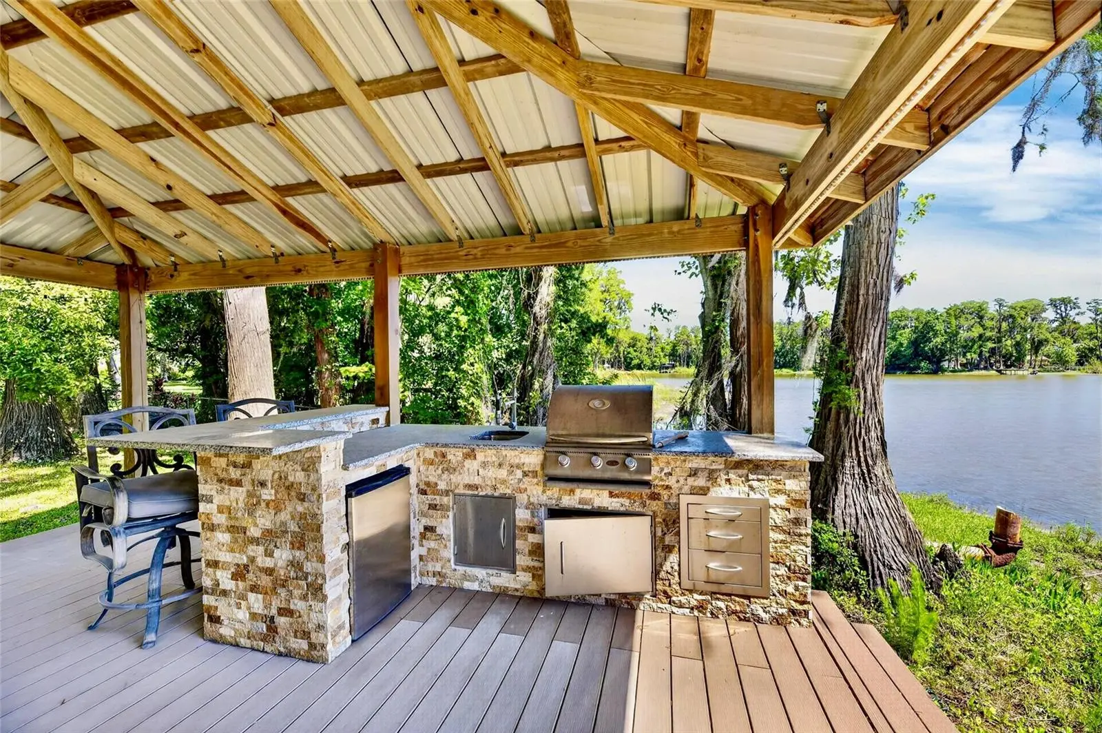 17309 Linda Vista Circle, FL