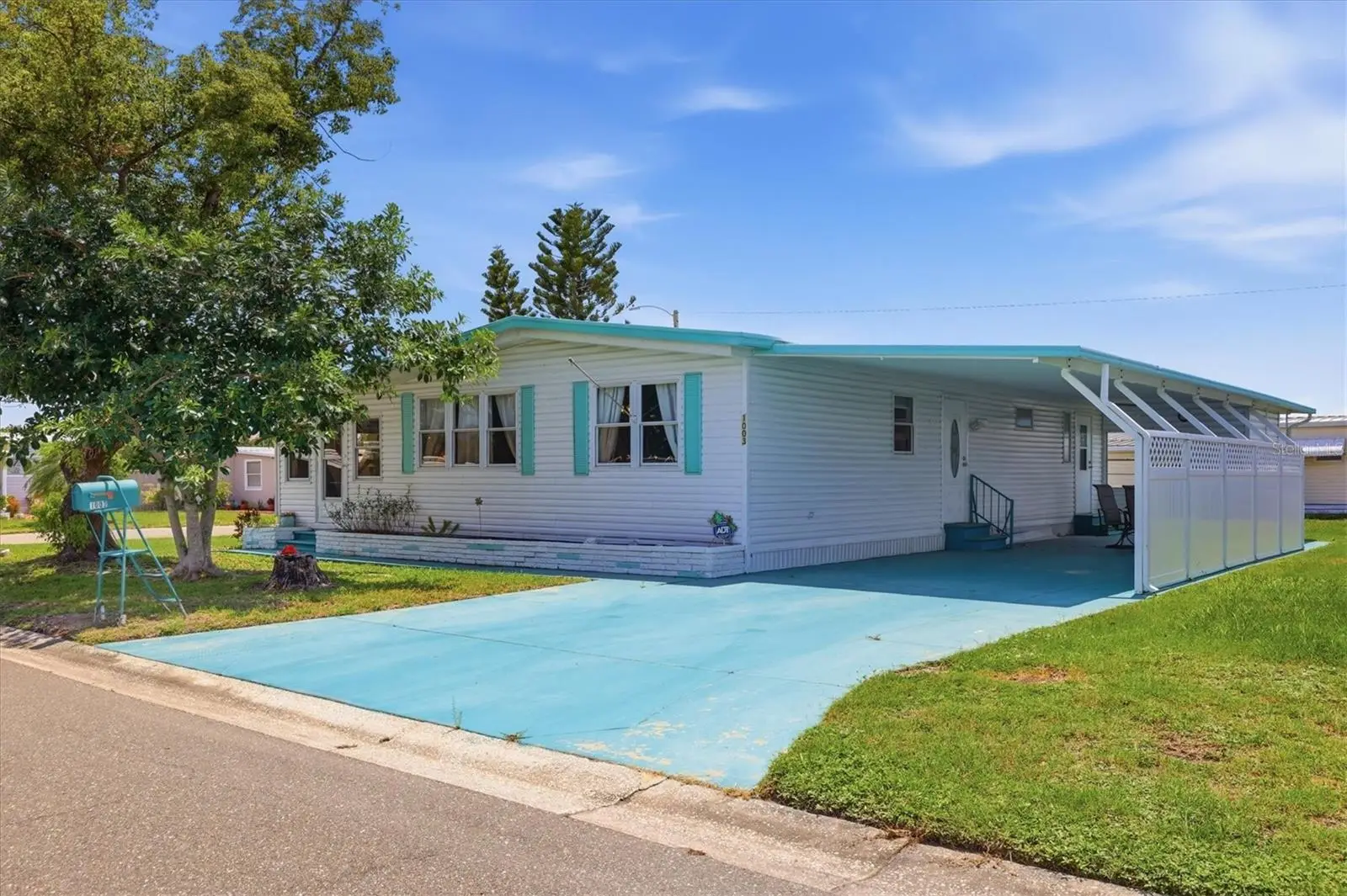 1003 44th Avenue Drive, FL