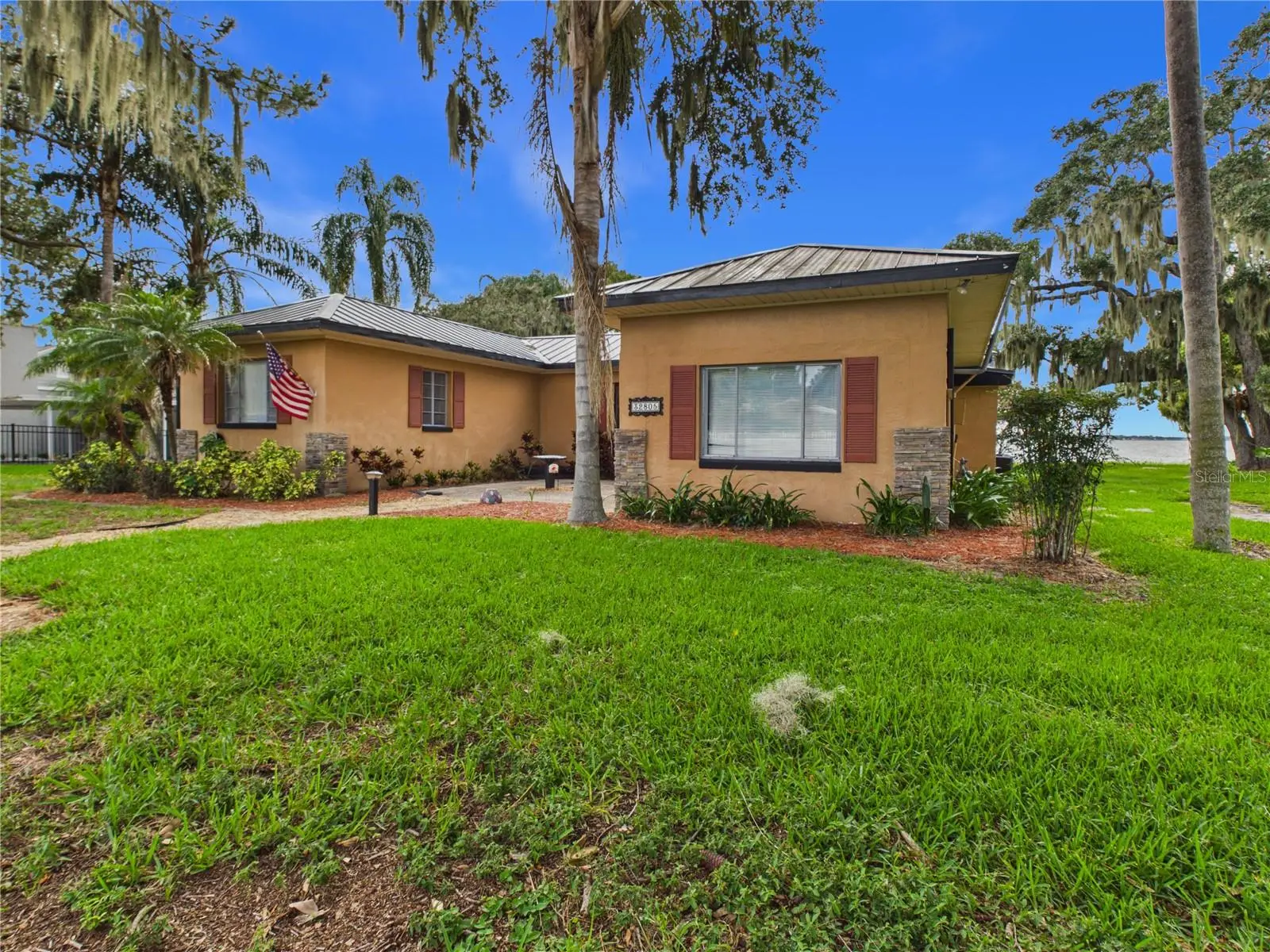 32805 Lake Eustis Drive, FL