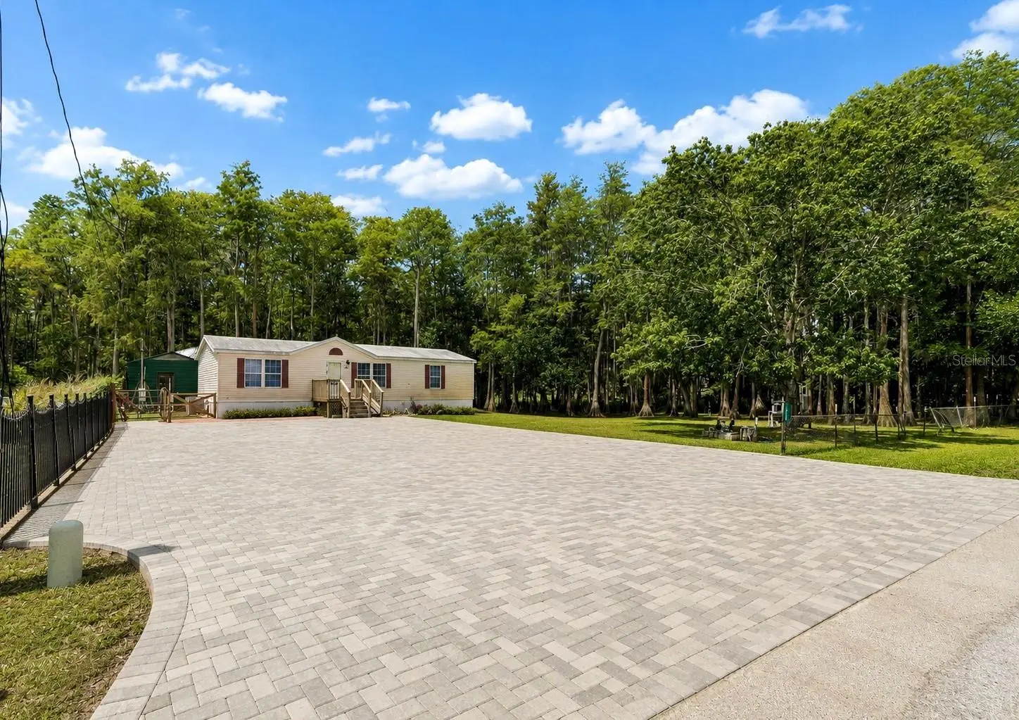 17808 Dogwood Drive, FL
