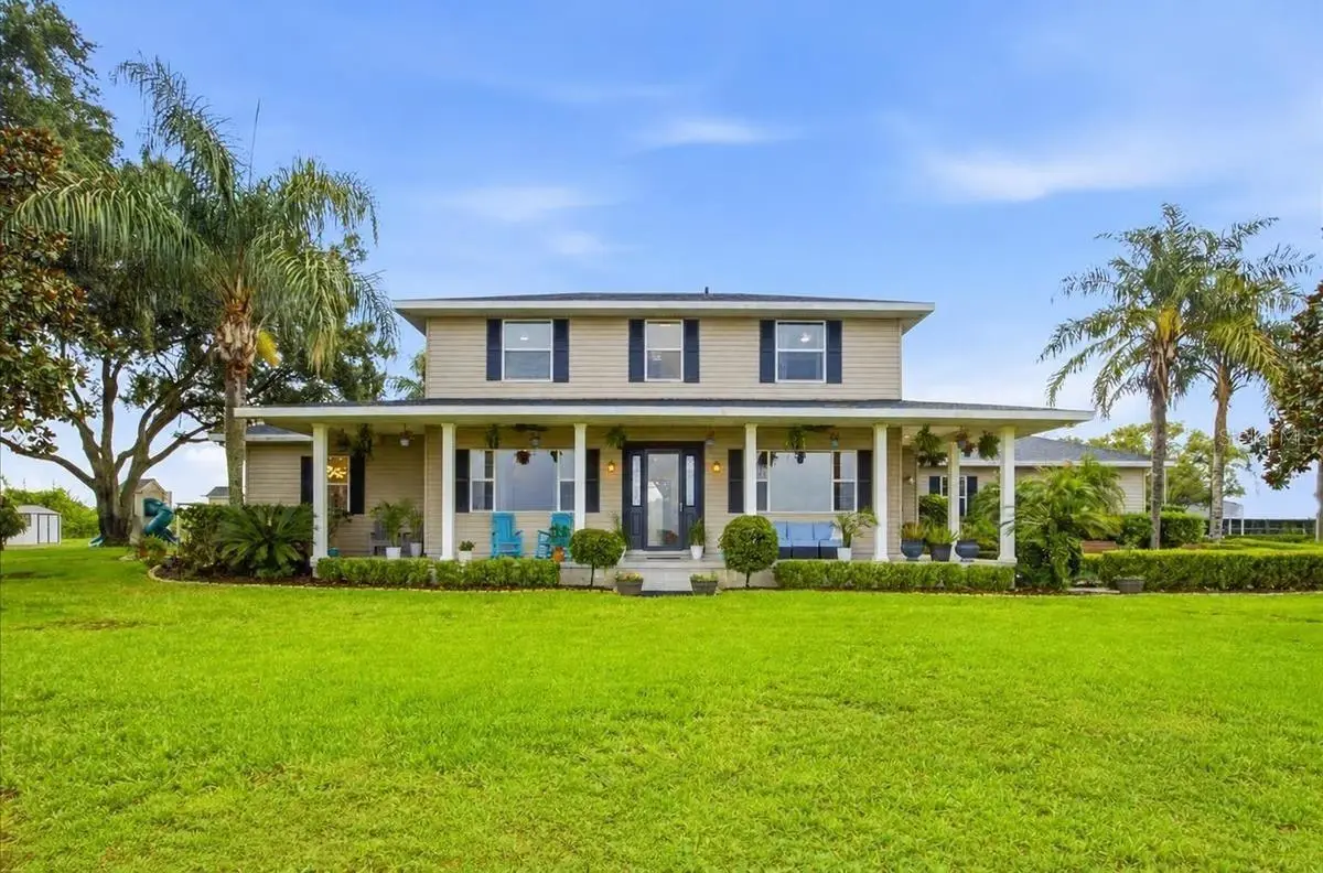 915 Crooked Lake Drive, FL