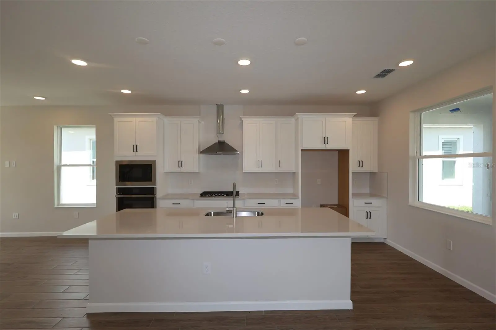 5294 Center Lake Ranch Boulevard, FL