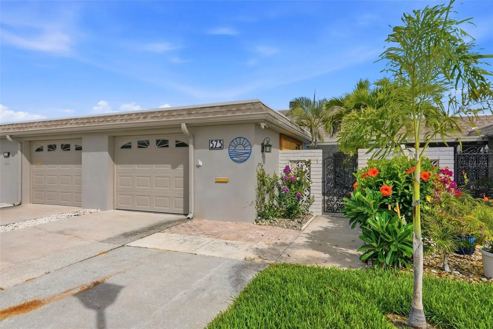 573 Boca Ciega Point Boulevard, FL