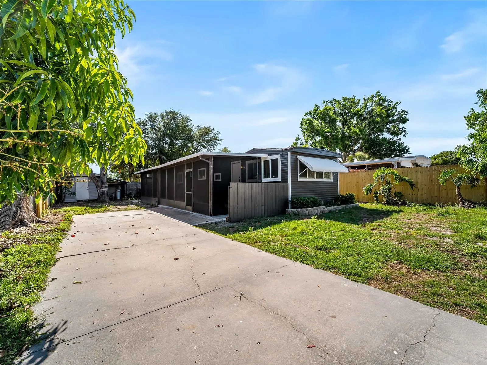 110 Verona Street, FL